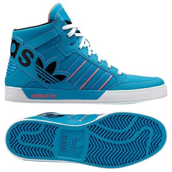 adidas shoes with big logo